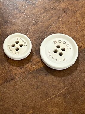 Boggi Milano Cream Coat Buttons - Set of 2